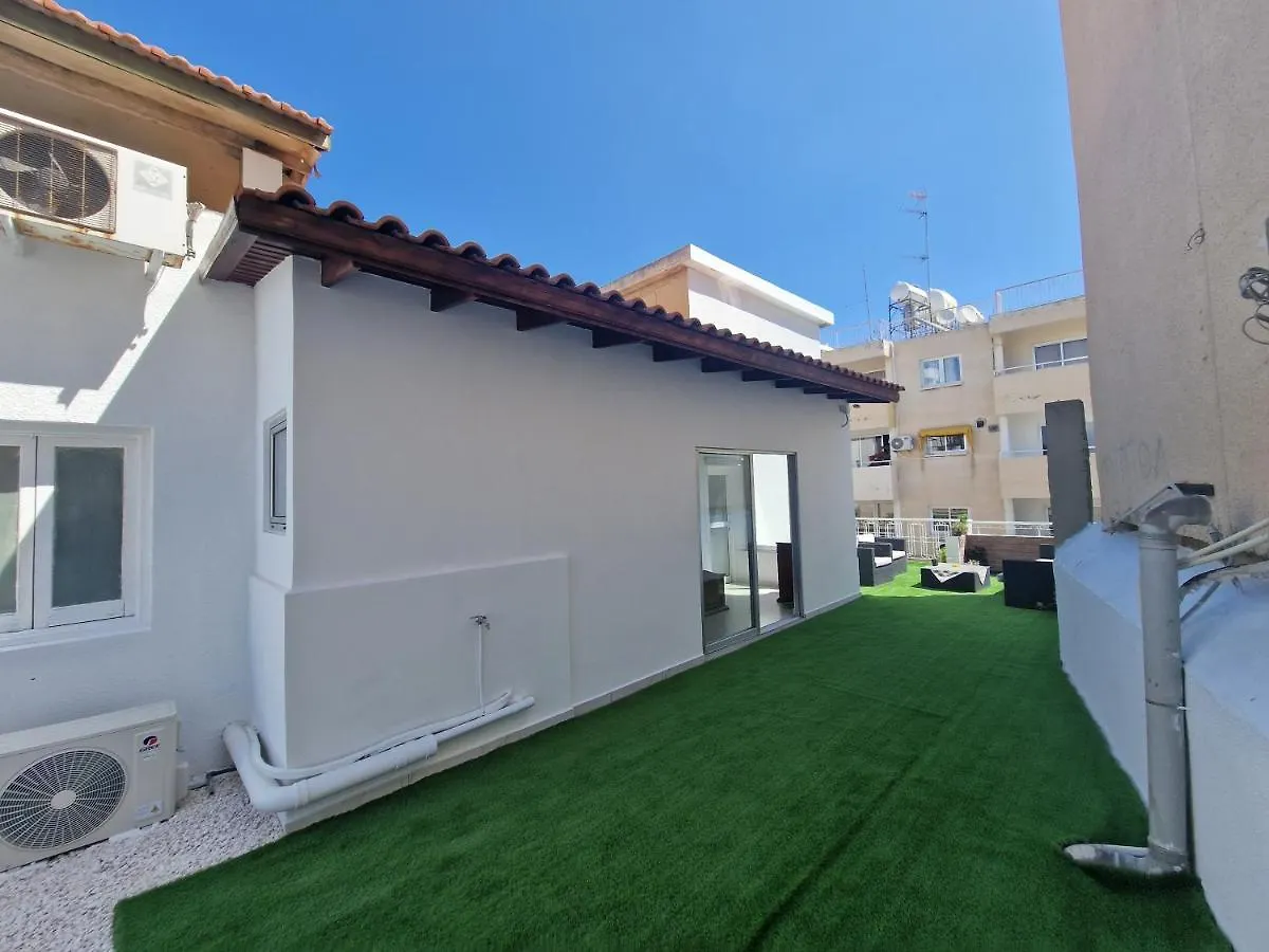 Apartment Town Center Garden Suite Larnaca