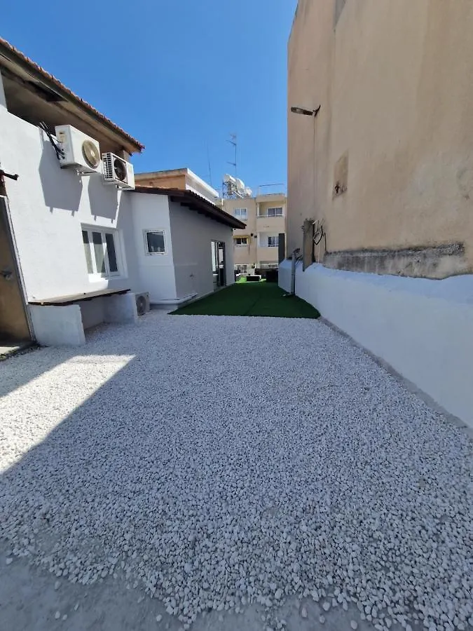 Town Center Garden Suite Larnaca